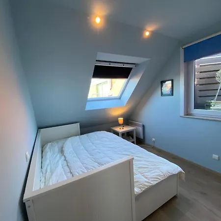 In Near The Beach, Cleaning Included * Nieuwpoort