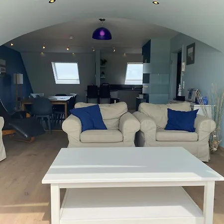 In Near The Beach, Cleaning Included Apartman *