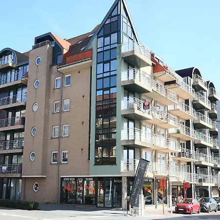 In Near The Beach, Cleaning Included Lägenhet